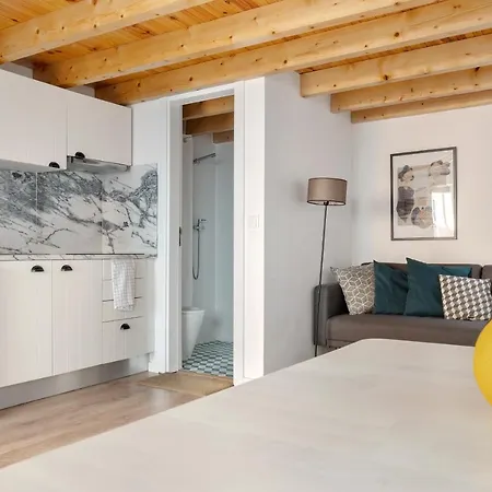 Apartment Riverside Studio - 5 Mins To Belem Tower & Garden