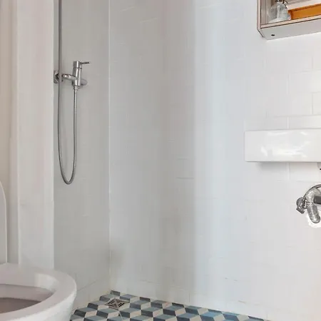 Riverside Studio - 5 Mins To Belem Tower & Garden * Lissabon
